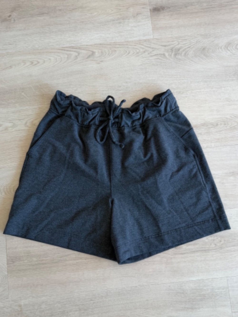 Lululemom Women's Hello Sunday Short's 10